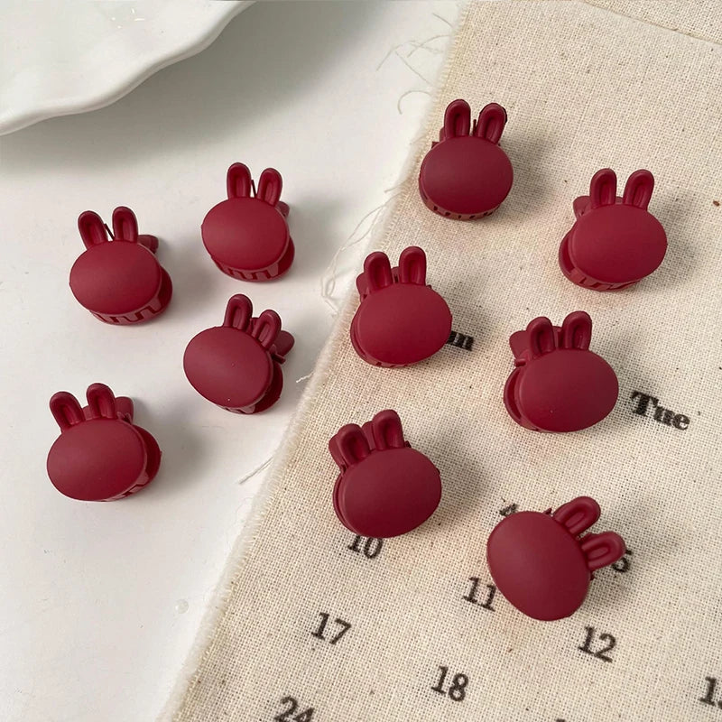 10Pcs/Lot Hair Claw Clips for Women 1.0 1.5cm Small Black Brown Transparent Plastic Mini Claws Kids Hair Styling Accessories