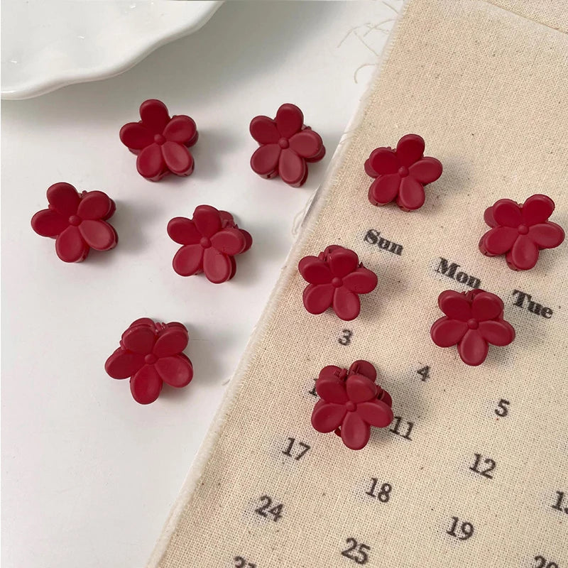 10Pcs/Lot Hair Claw Clips for Women 1.0 1.5cm Small Black Brown Transparent Plastic Mini Claws Kids Hair Styling Accessories